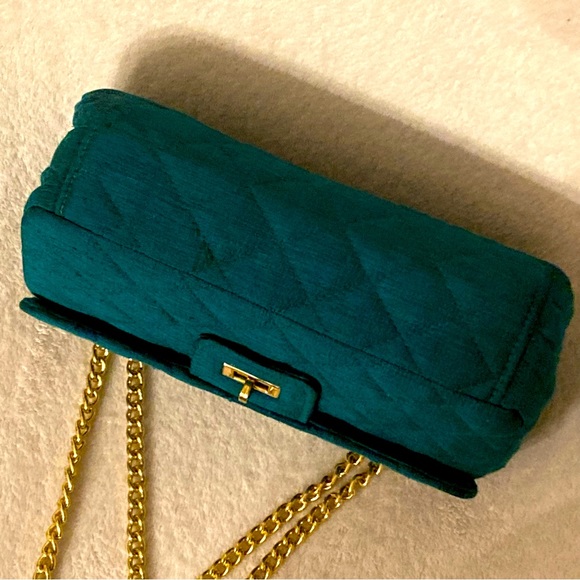 Vintage Star of Saigon Emerald Green Handwoven Raw Silk Purse - Picture 16 of 16